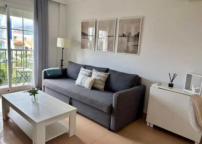 Turistico Azahara Apartment Nerja